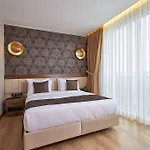 Operla Airport Hotels. Tm Hotel *