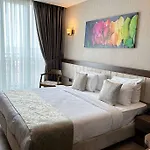 Operla Airport Hotels. Tm *