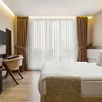 Operla Airport Hotels. Tm