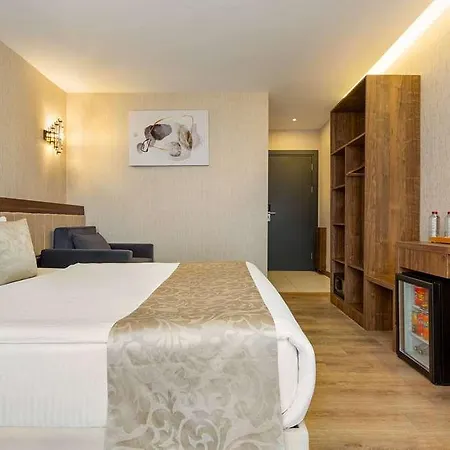 Operla Airport Hotels, Tm فندق *