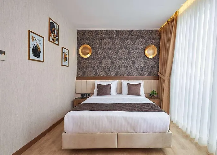 Hotel Operla Airport Hotels, Tm