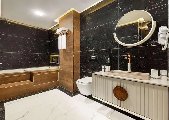 Hotel Operla Airport Hotels, Tm