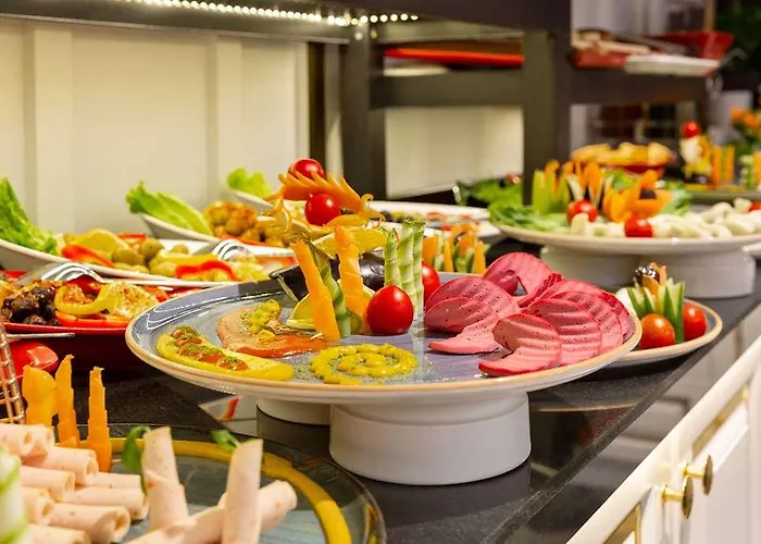 Operla Airport Hotels, Tm *